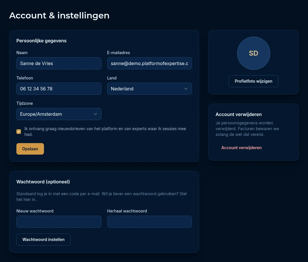De pagina Account & instellingen met Persoonlijke gegevens, Wachtwoord (optioneel), de profielfoto en Account verwijderen